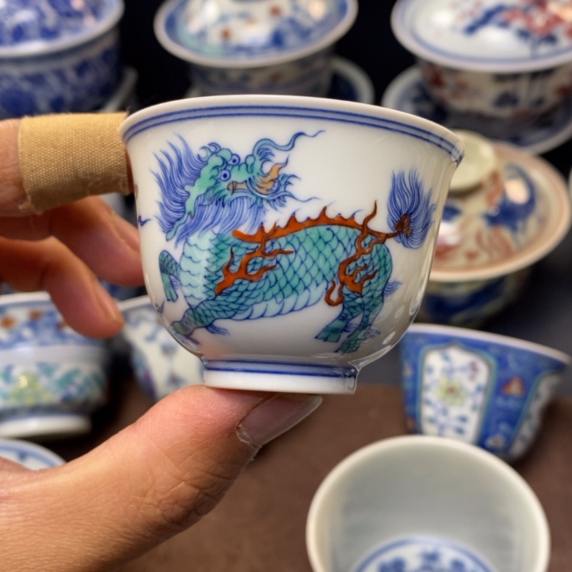 【闪购商品】景德镇青花斗彩主人杯