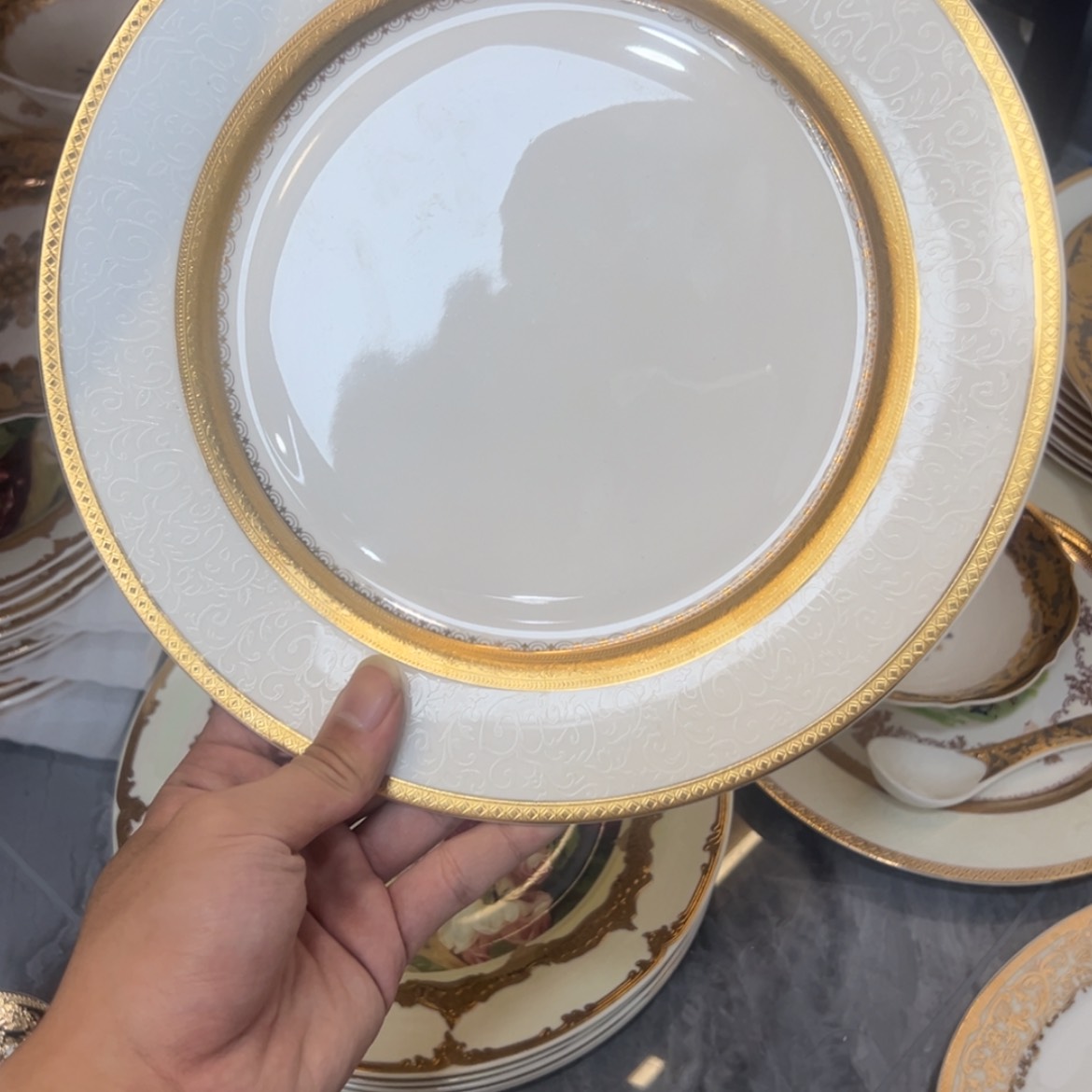 【闪购商品】瓷片10.5寸平盘一个一单福利价