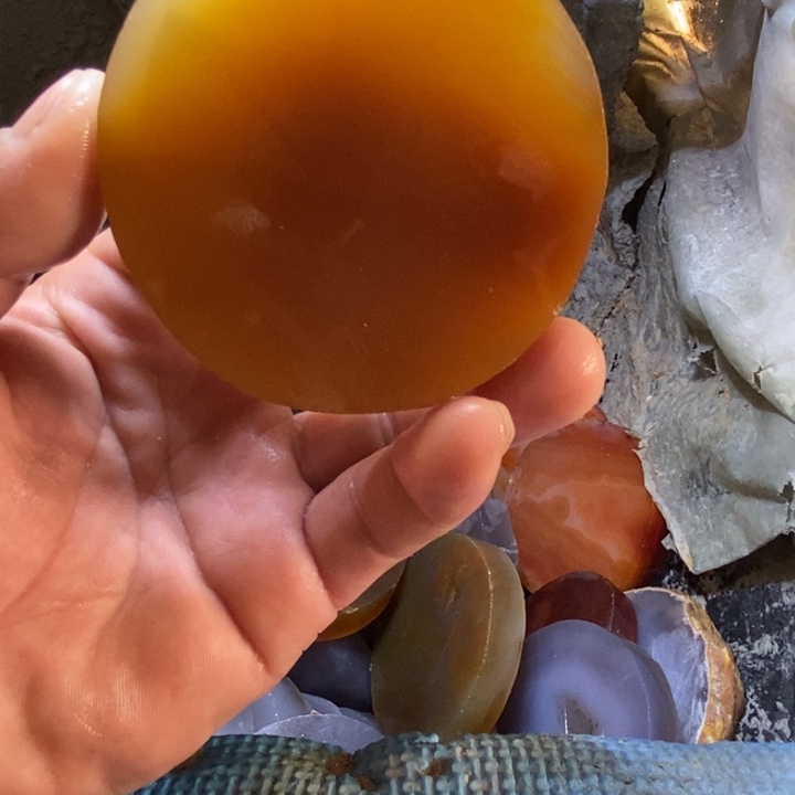 蓝***言定制玛瑙不支持七天无理由退