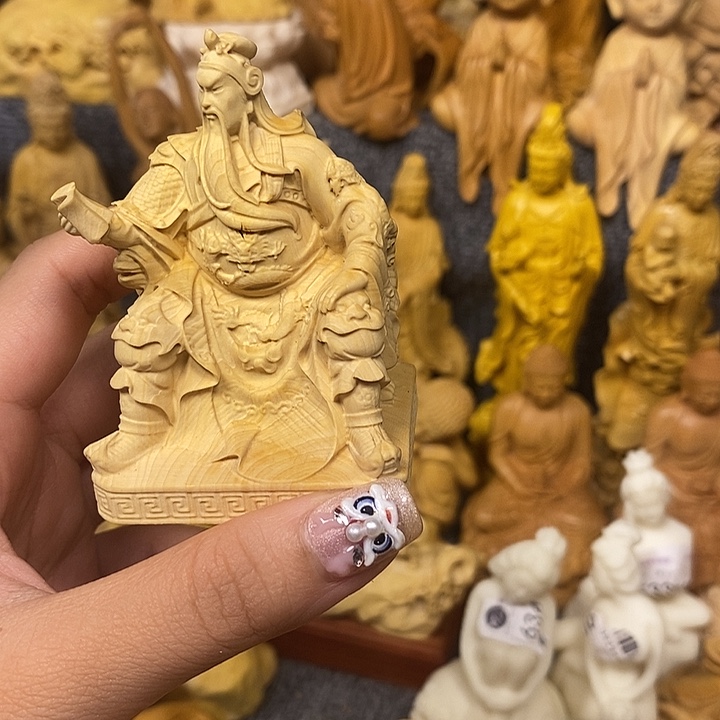 黄杨木黄杨木瑕疵关公