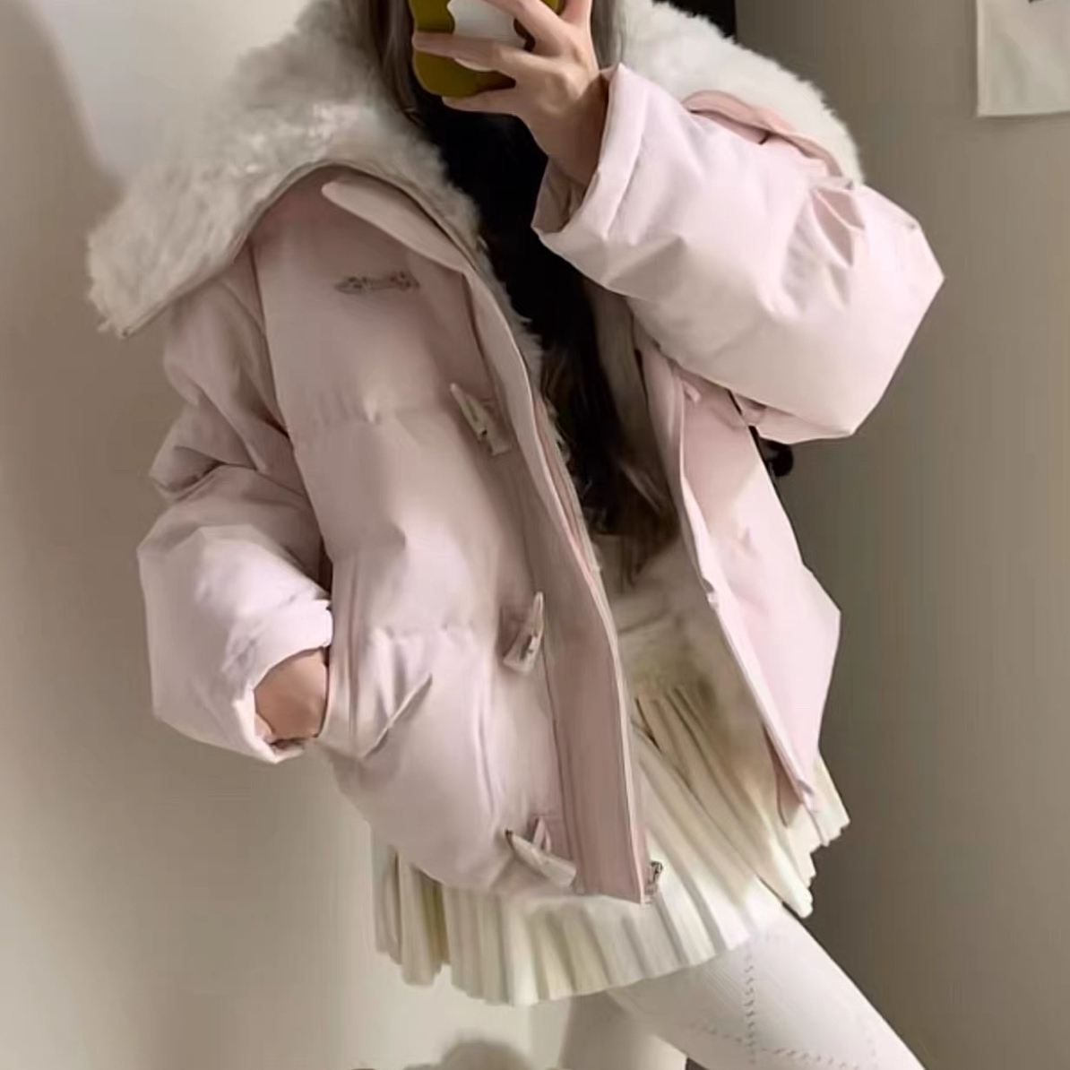 小小仟 新国标90白鸭绒海军领羊羔毛拼接羽绒服秋冬牛角扣外套女