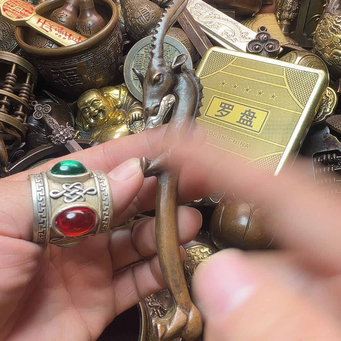 精美铜器收藏品等