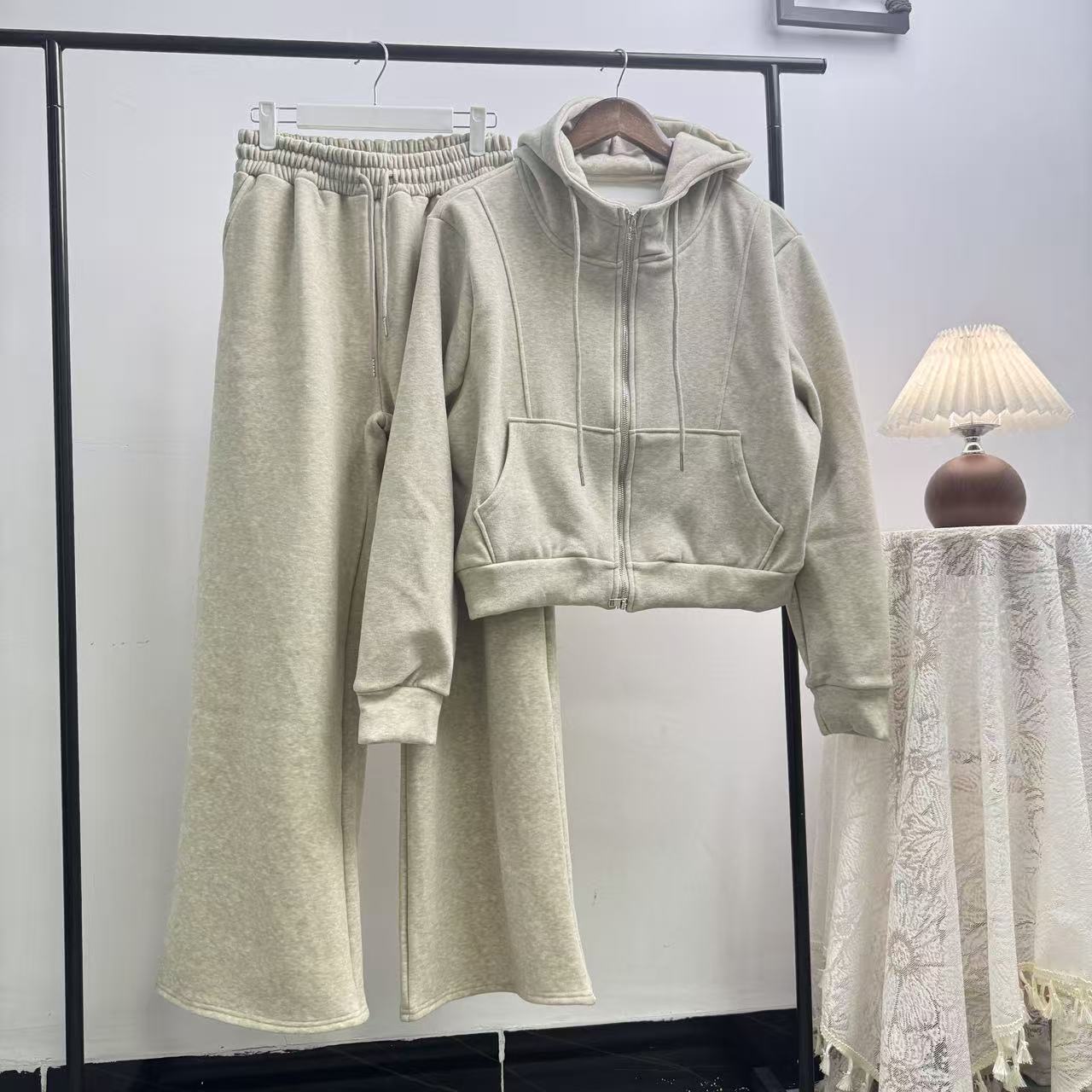 慵懒风休闲风极简风时尚套装开衫运动女装秋季宽松带帽春秋针织