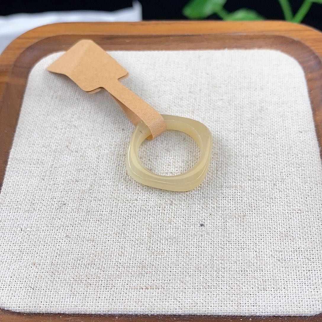 和田玉戒指未镶嵌B32糖色方圆17.6不退换