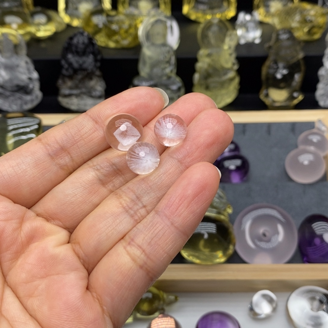 福***多未镶嵌水晶颈饰耳钉