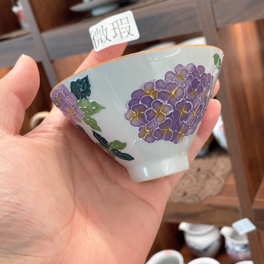 釉下手绘茶具微瑕