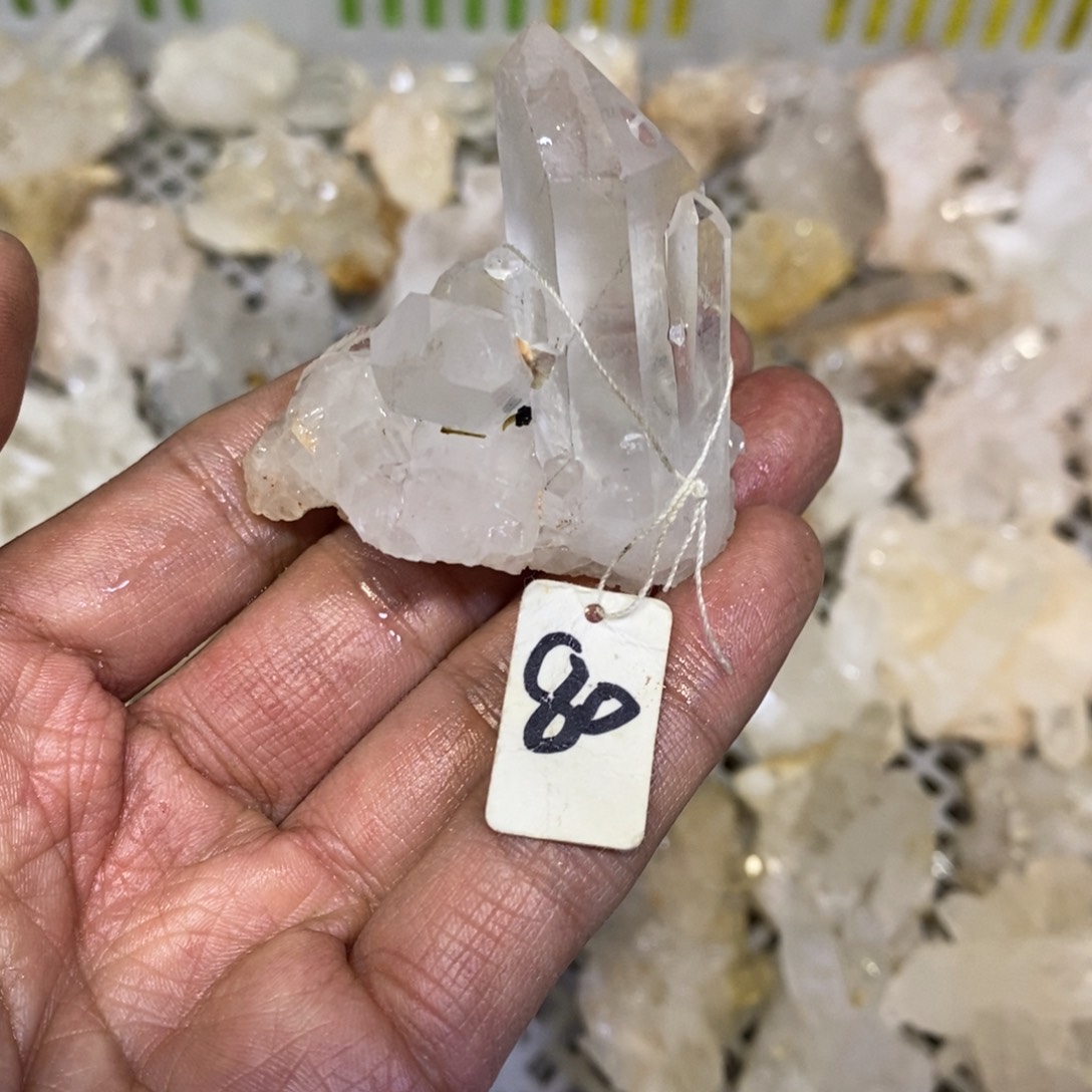水晶原石摆件未镶嵌水晶