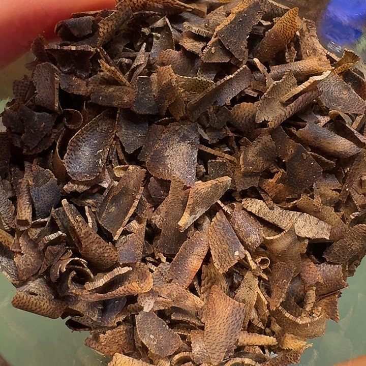 佳***️沉香沉香碎屑海南高端红油白棋树心油切片老料20克