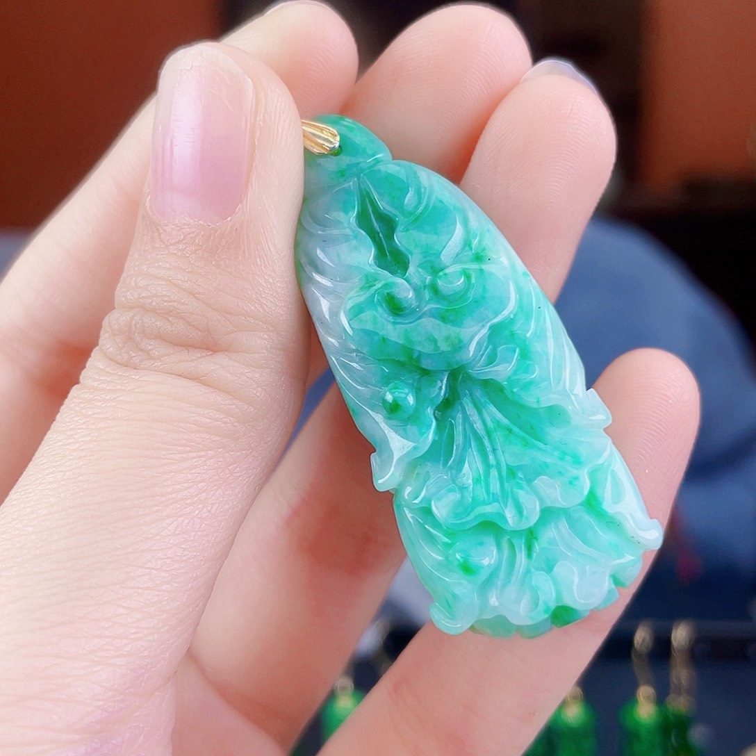 翡翠未镶嵌耳饰饰品