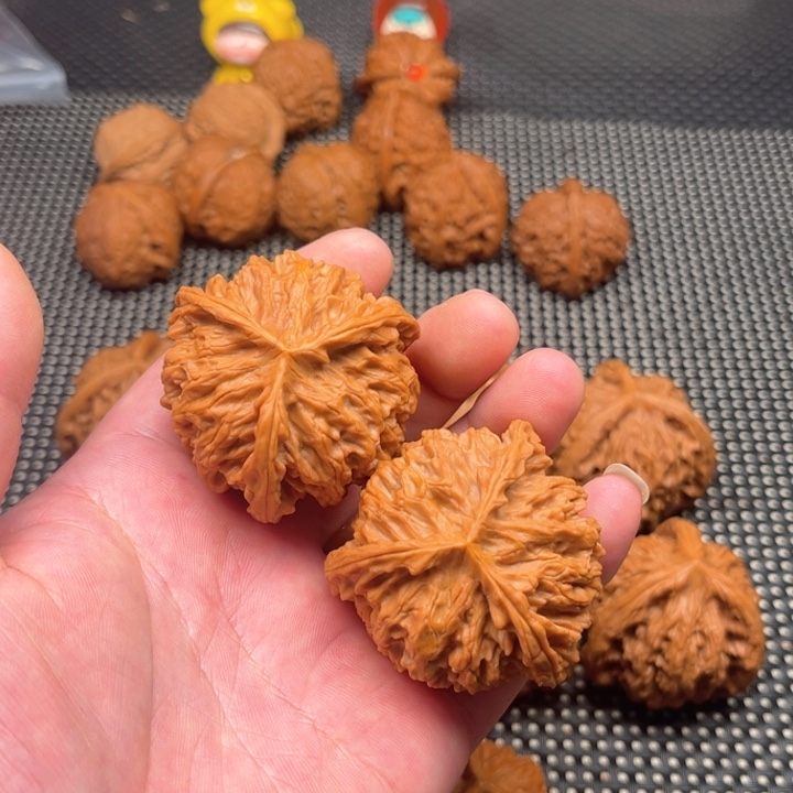 文玩核桃把件唯***心精修工艺