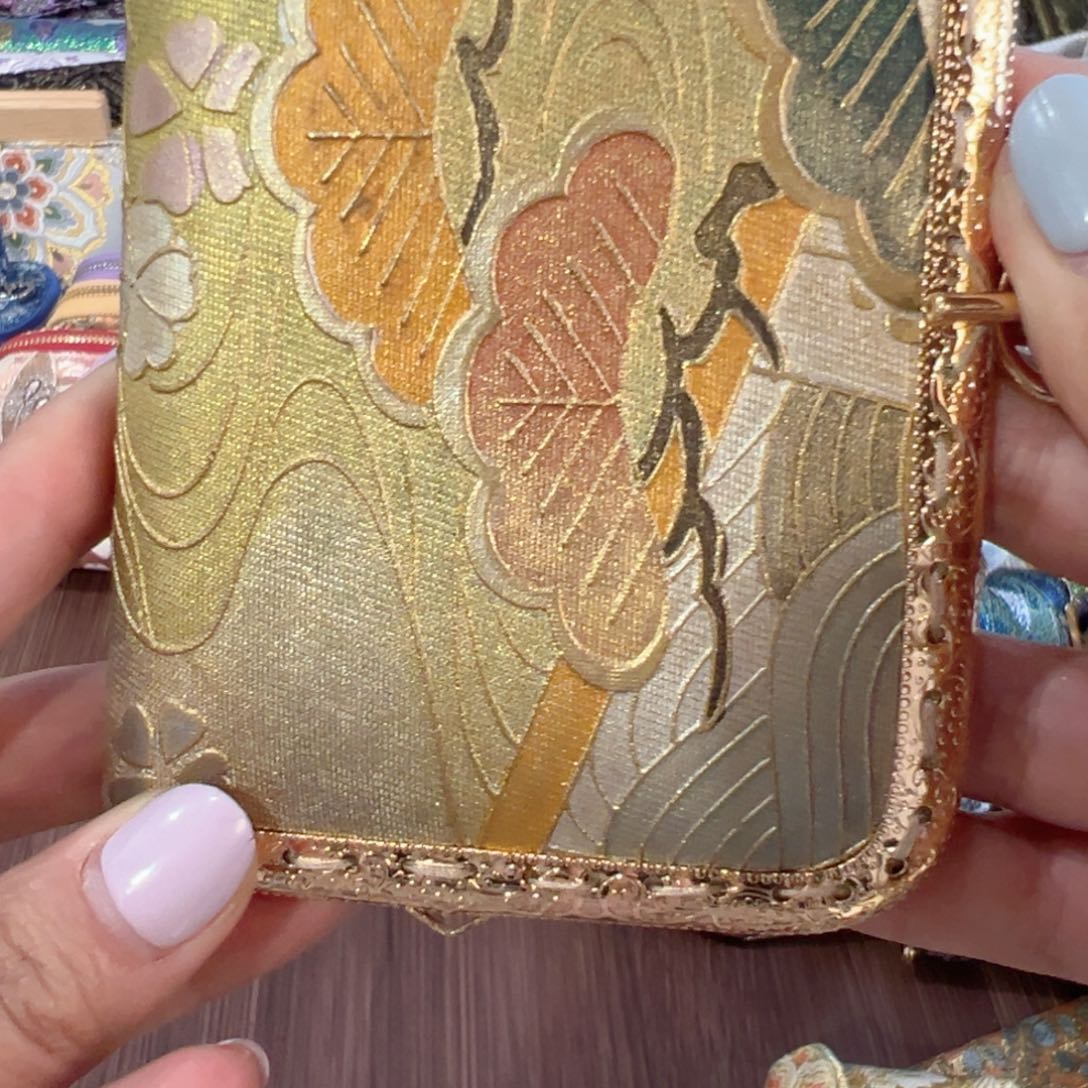 南***木织绣瑕疵卡包福利不退换