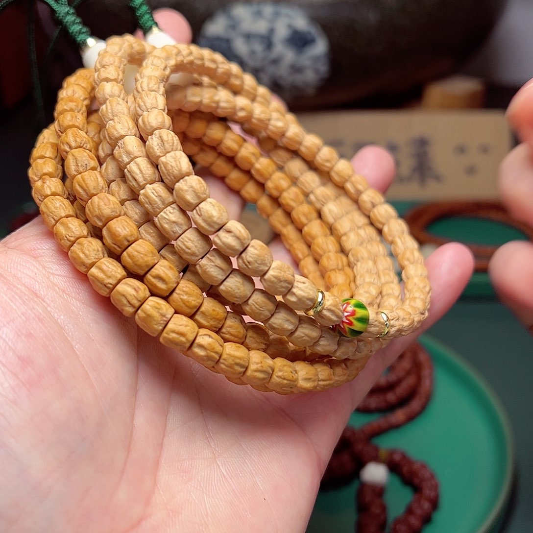 柏香籽/百香籽吊坠148.8