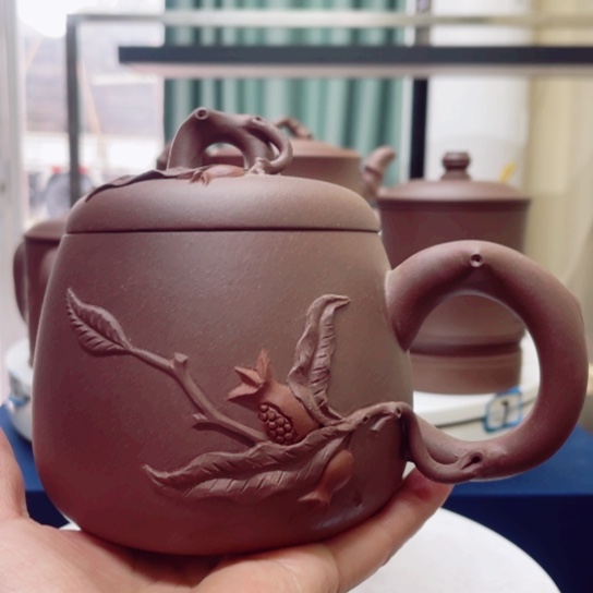 紫砂茶杯紫泥石榴杯