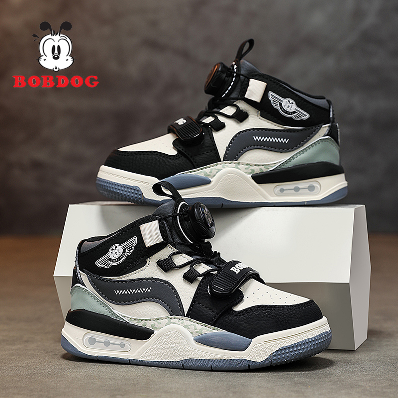 巴布豆新中式2025新款时尚中大童皮面软底防滑百搭男童板鞋运动鞋