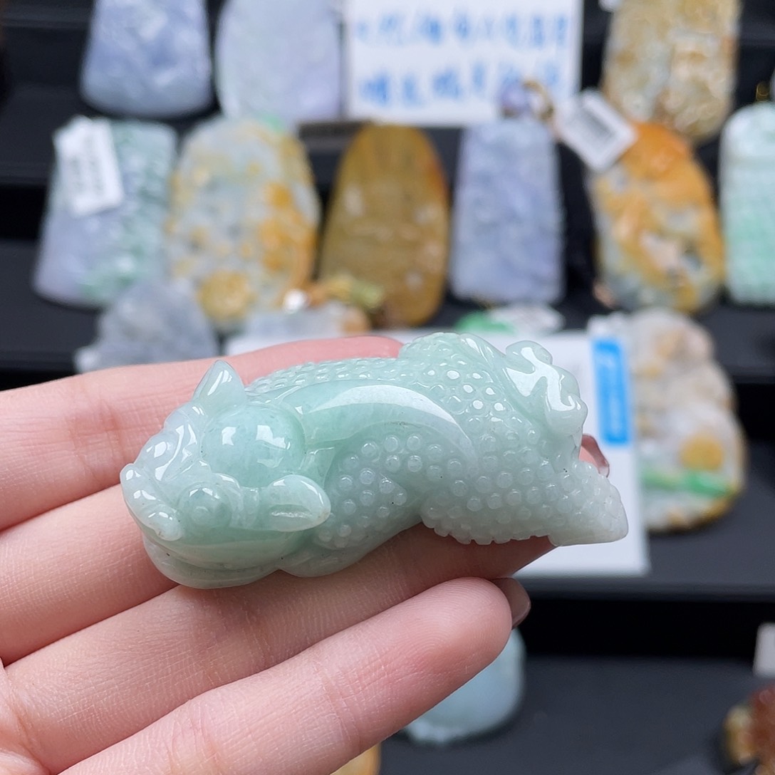 翡翠吊坠(不含链)未镶嵌