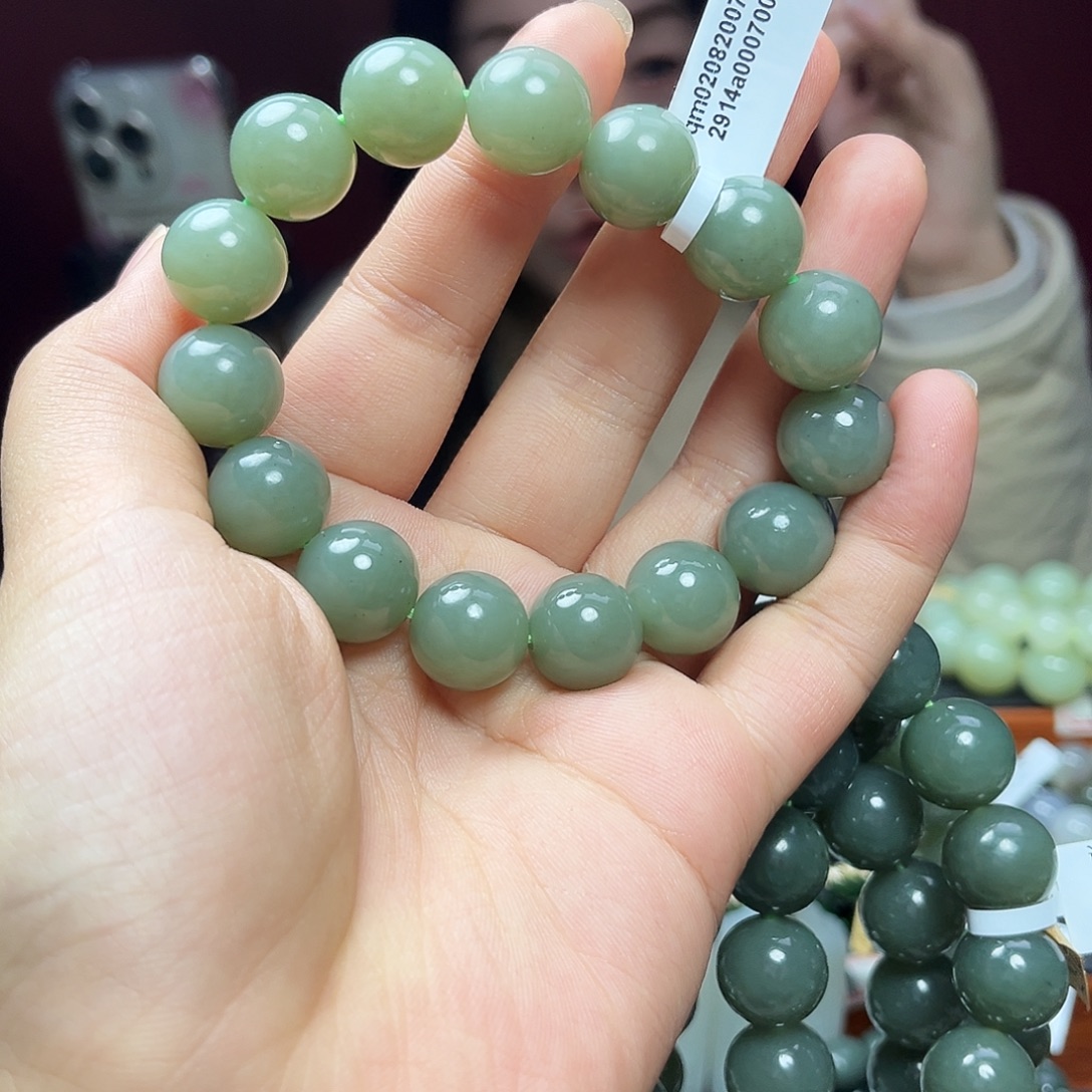 和田玉未镶嵌手链