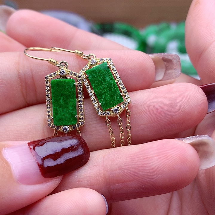 翡翠颈饰银S925镶嵌翡翠