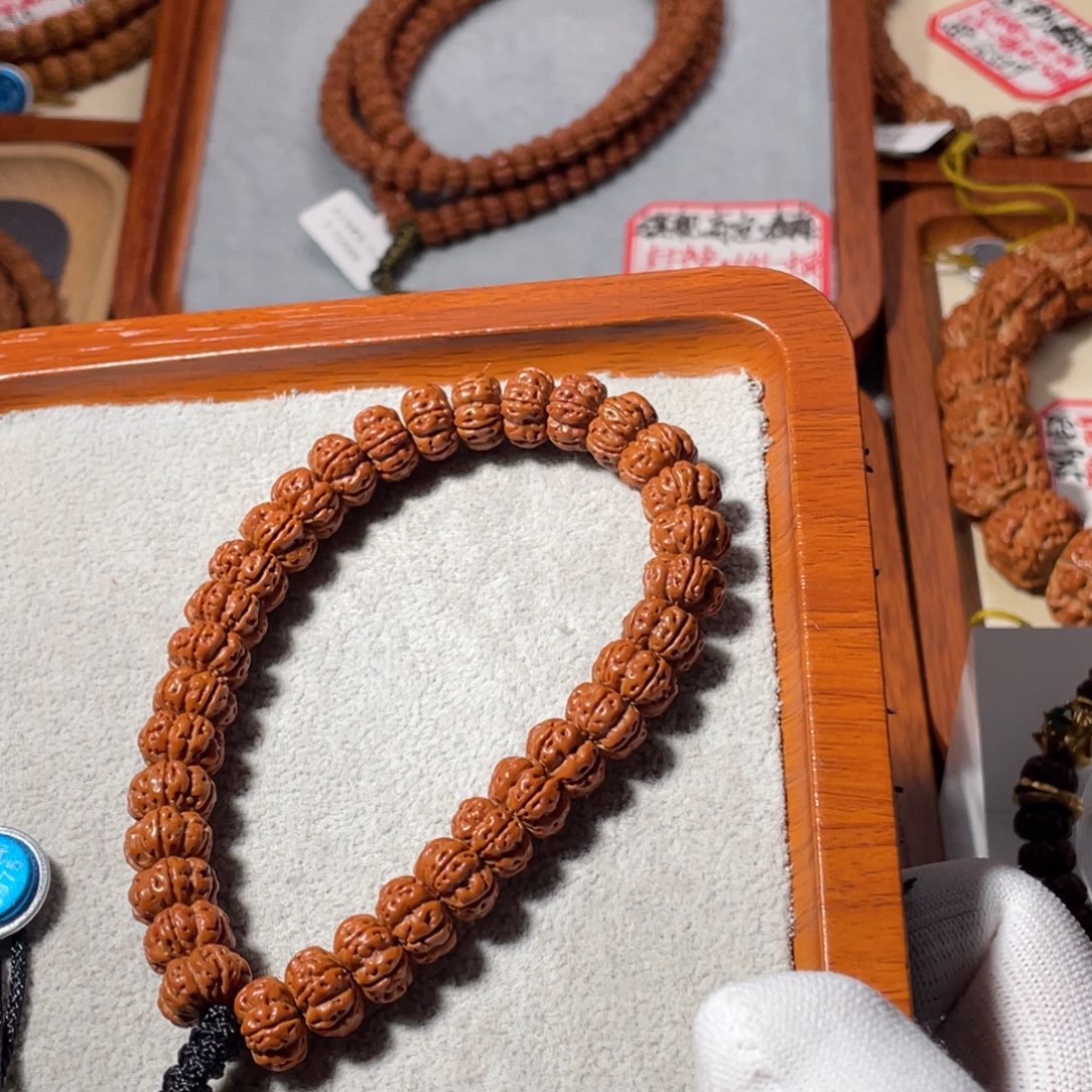 烟***念吊坠金刚菩提十出一泰森10+