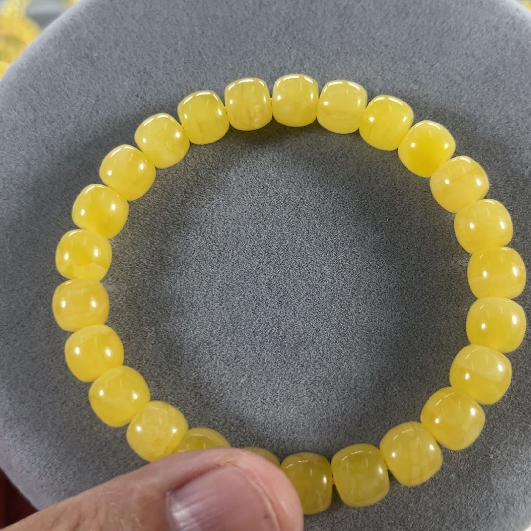 蜜蜡手串未镶嵌纯天然俄料鸡油黄