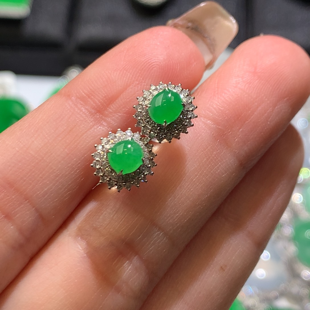 翡翠耳饰18K金镶嵌耳饰