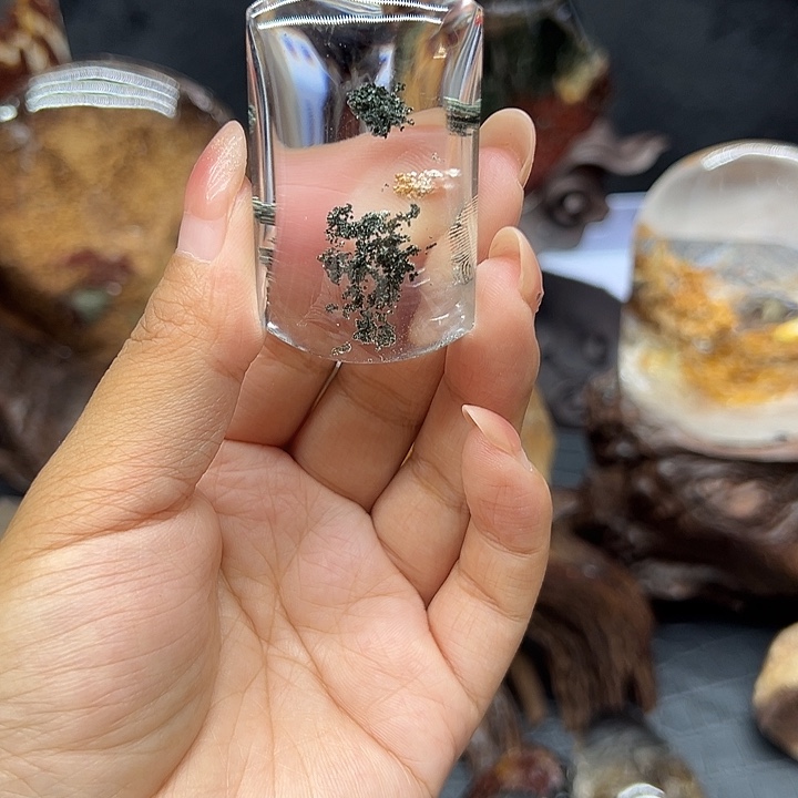 未镶嵌水晶珠宝半成品