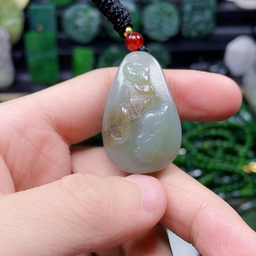 和田玉未镶嵌珠宝奇石