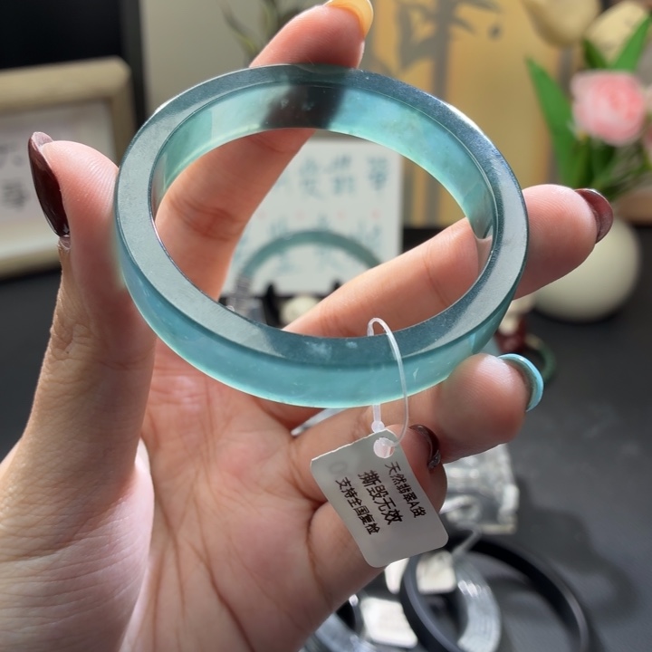 翡翠未镶嵌手镯高冰深海蓝53