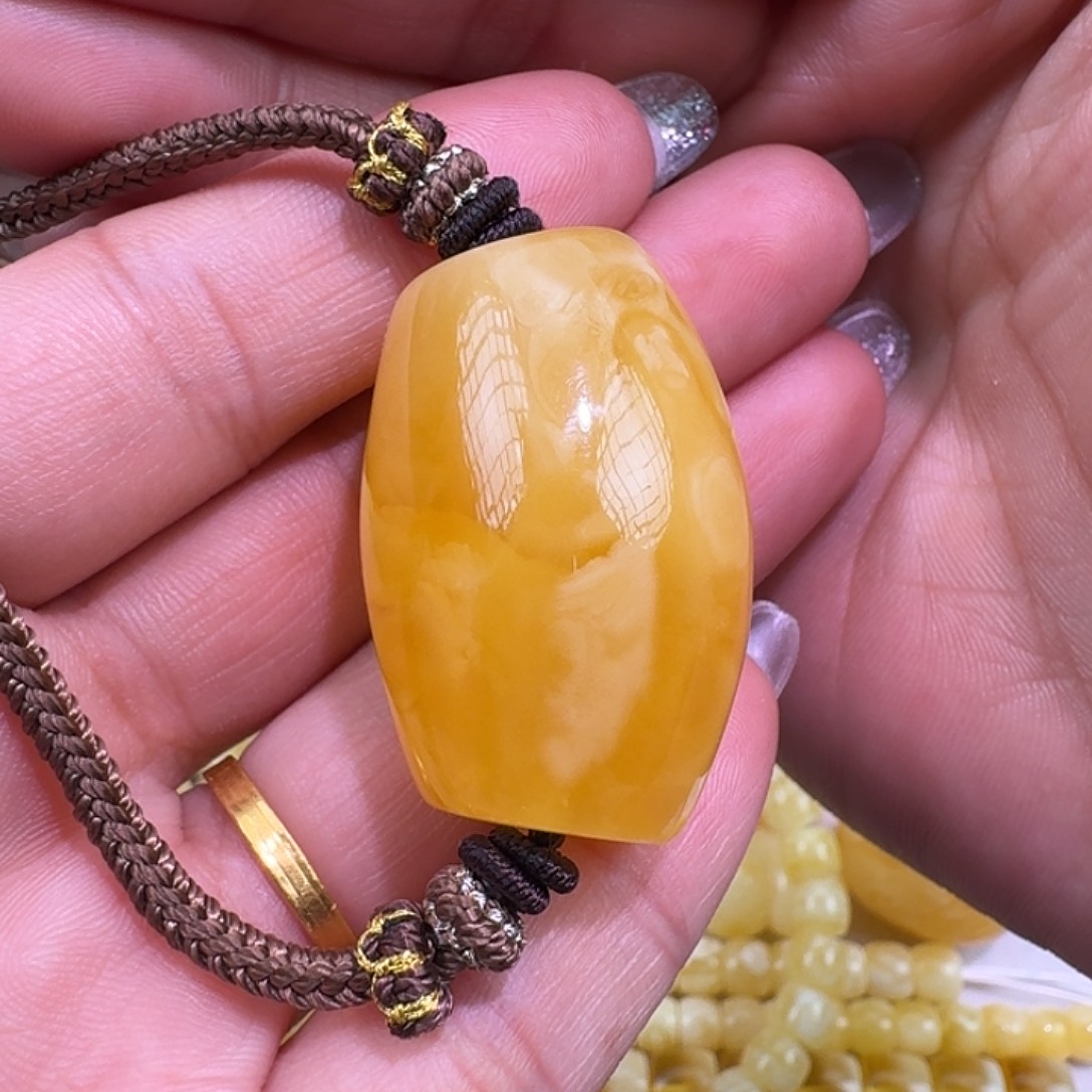 琥珀未镶嵌裸石38×24.4  质检加10