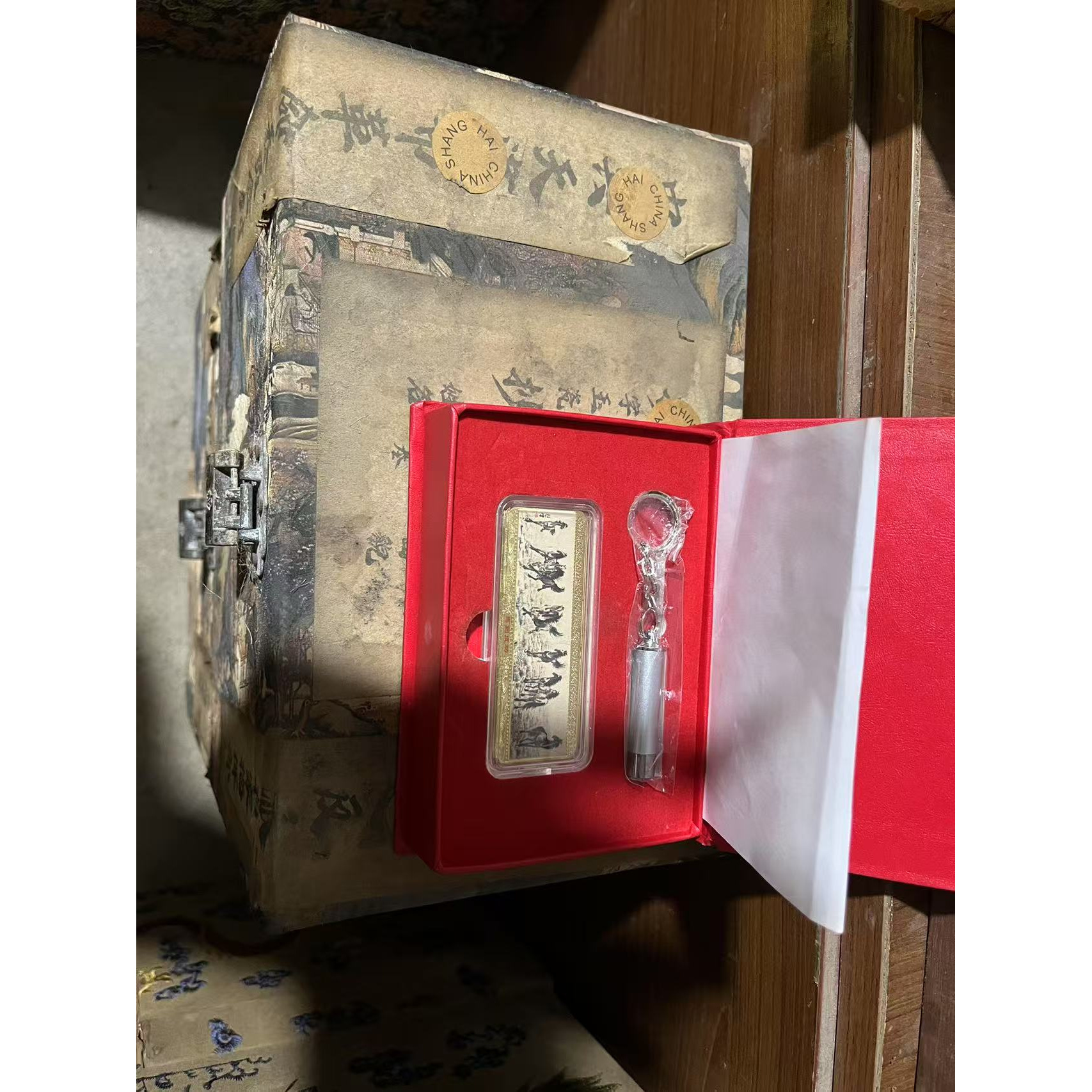 精品摆件抄家箱闷