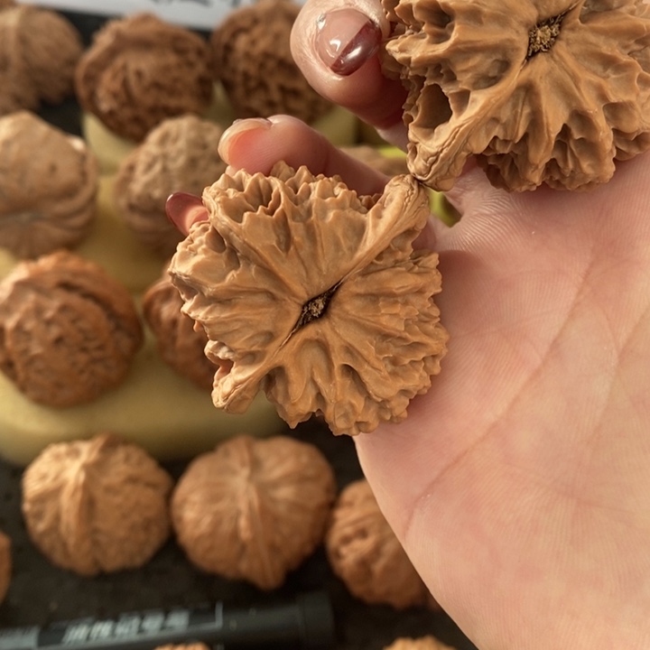 大**靓43全品野生野生野生色差