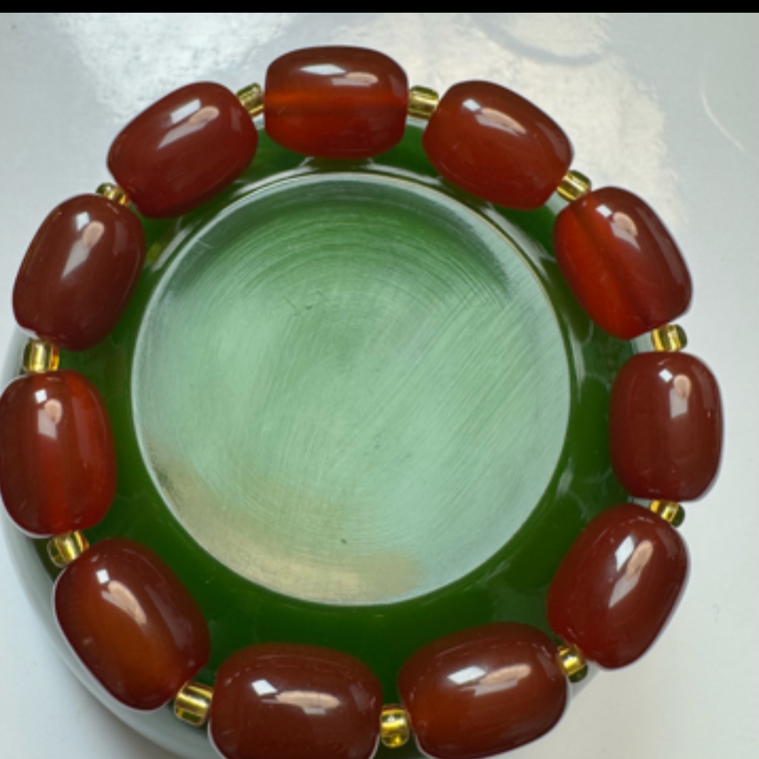 AK68时尚桶珠红景天项圈