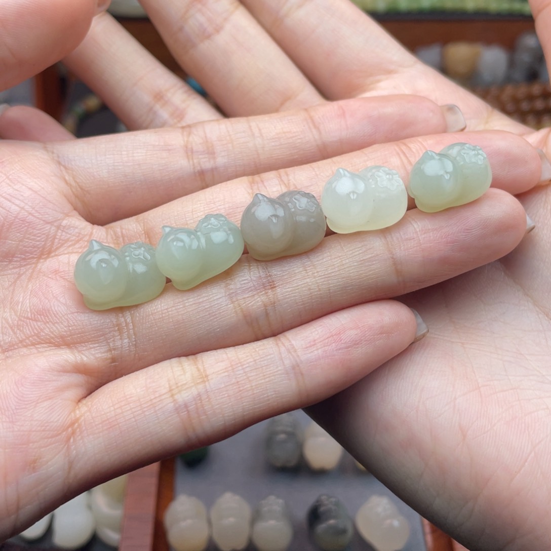 和田玉颈饰未镶嵌B***?定制