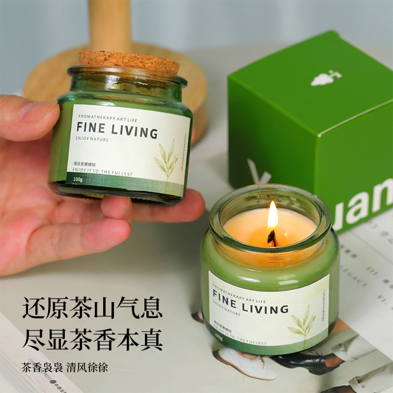 卧室香薰蜡烛持久留香氛围礼物感家用轻奢摆件卧室大豆蜡木芯