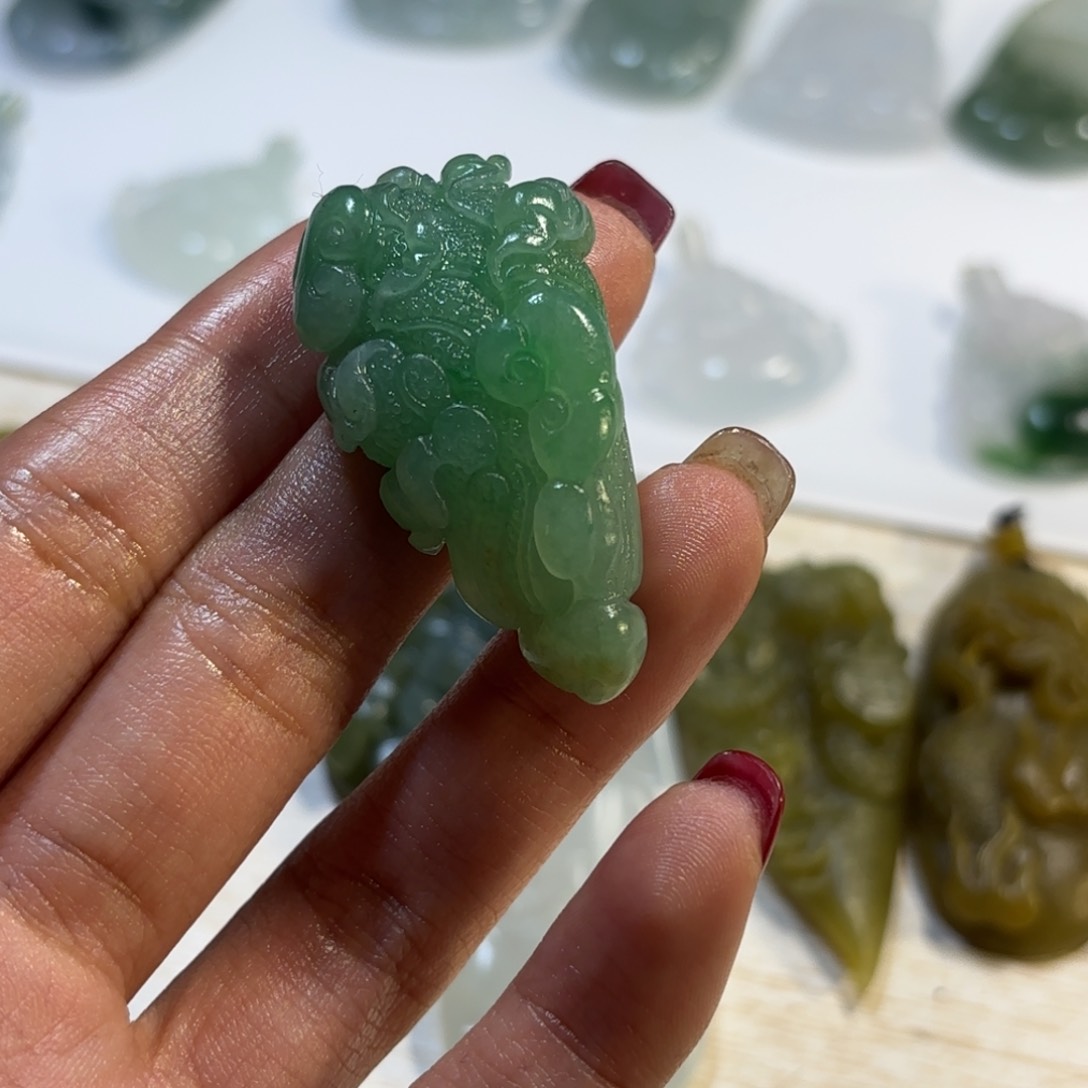 定制翡翠未镶嵌百财