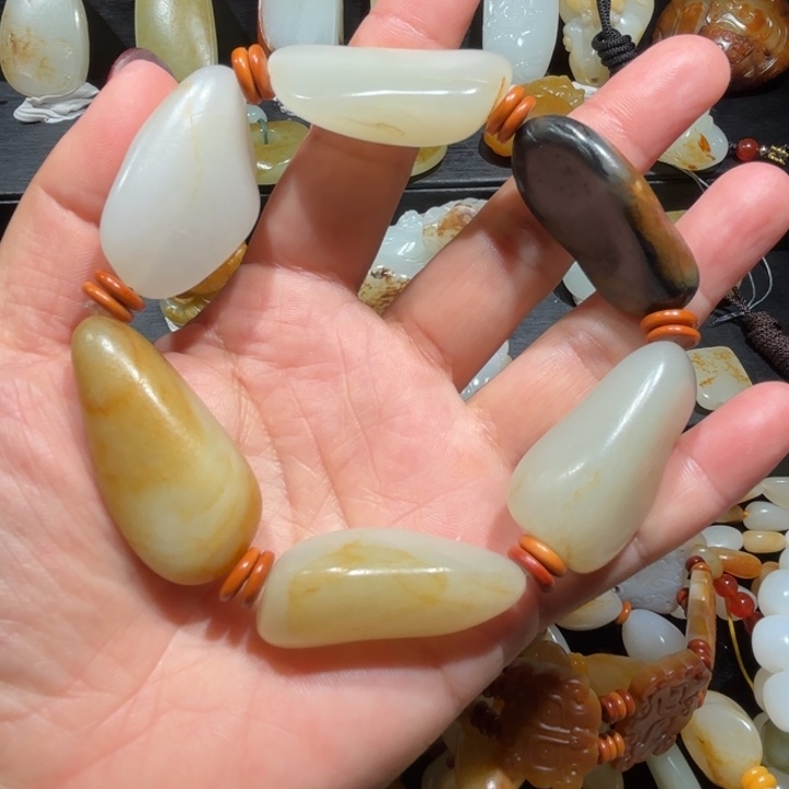 和田玉吊坠(不含链)未镶嵌