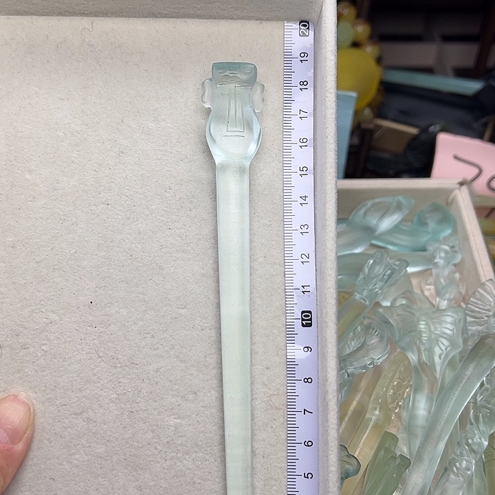 蛇纹石玉未镶嵌发簪