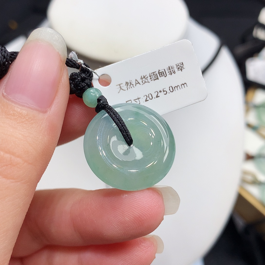 翡翠未镶嵌胸饰翡翠5，20.2/5