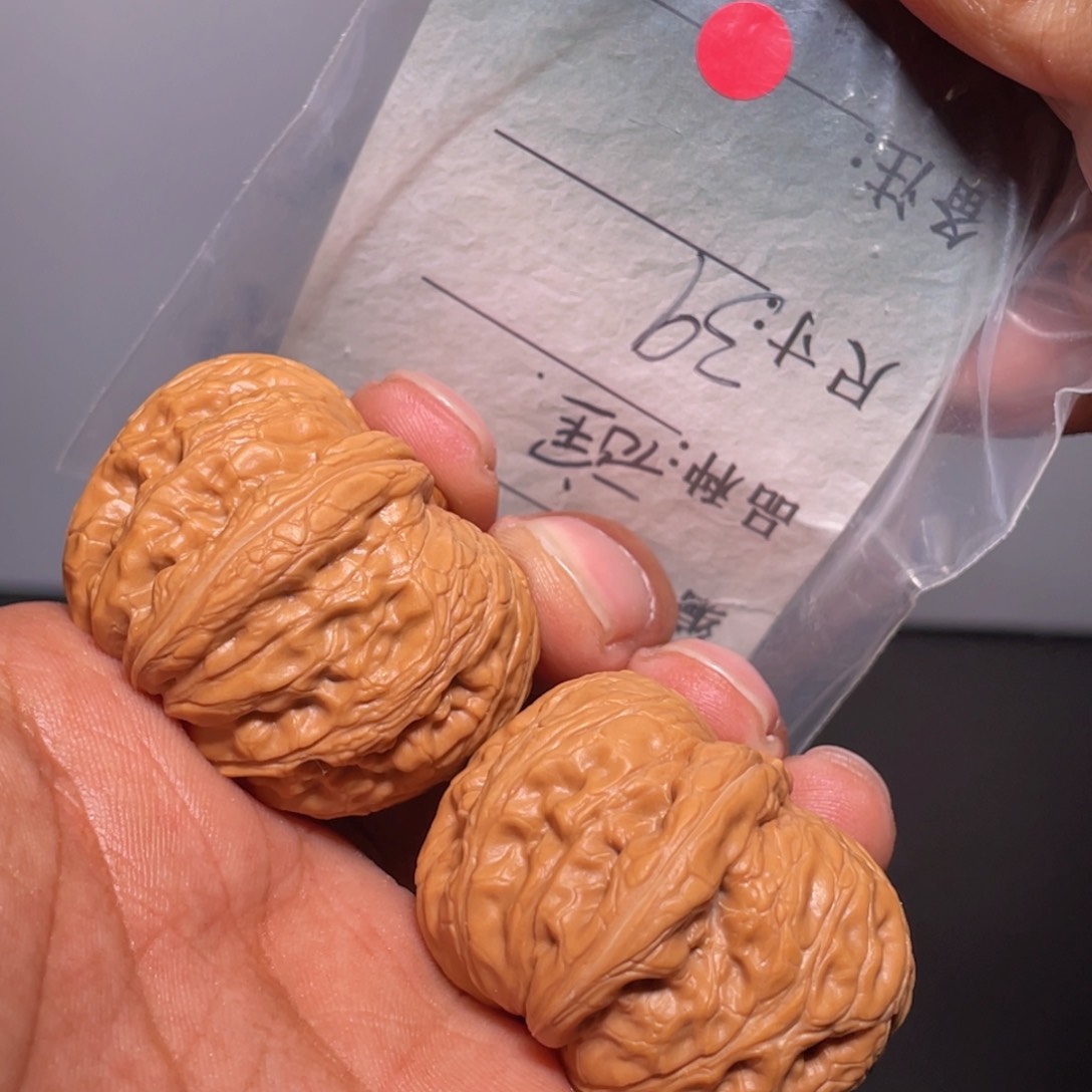 文玩核桃吊坠文玩核桃