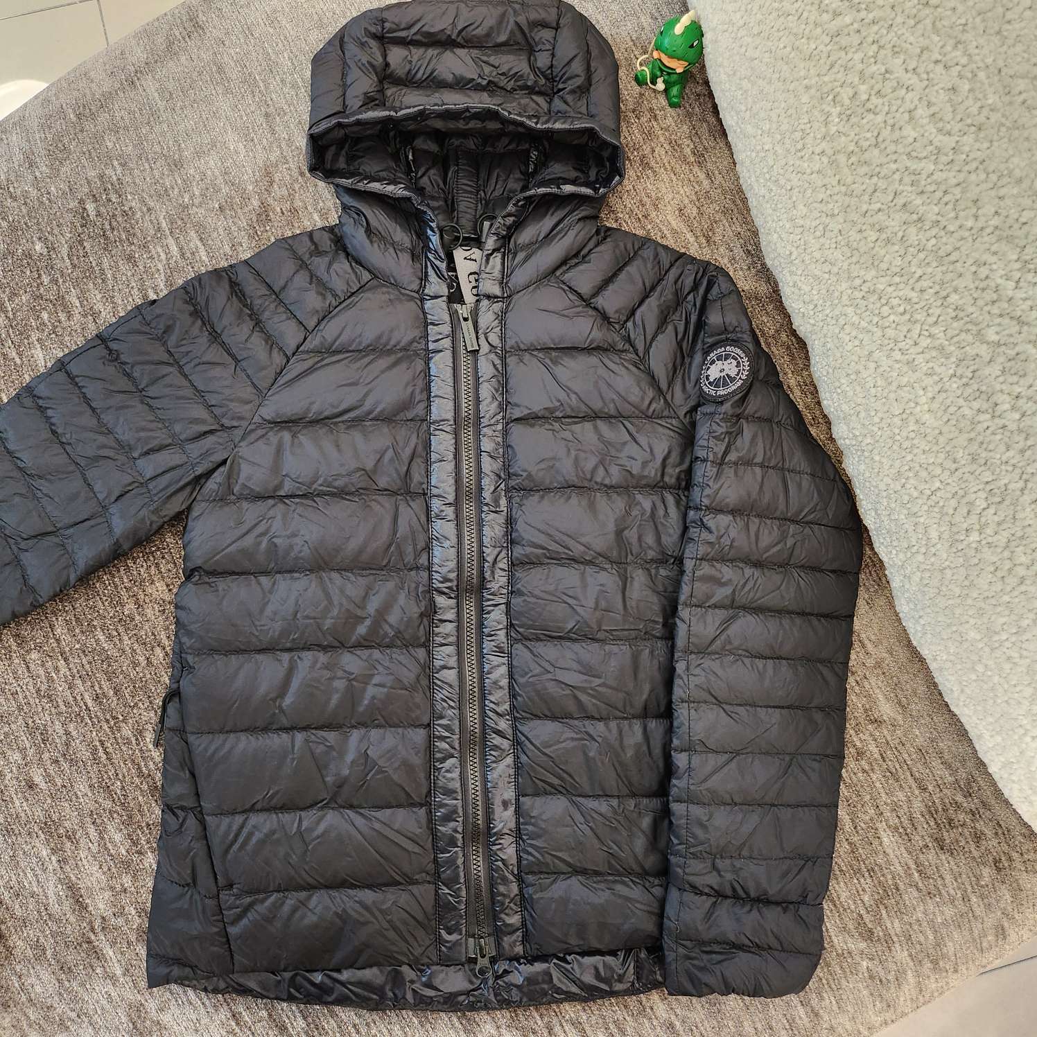 99新 CANADA GOOSE Y3249 黑标羽绒服外套 XS码