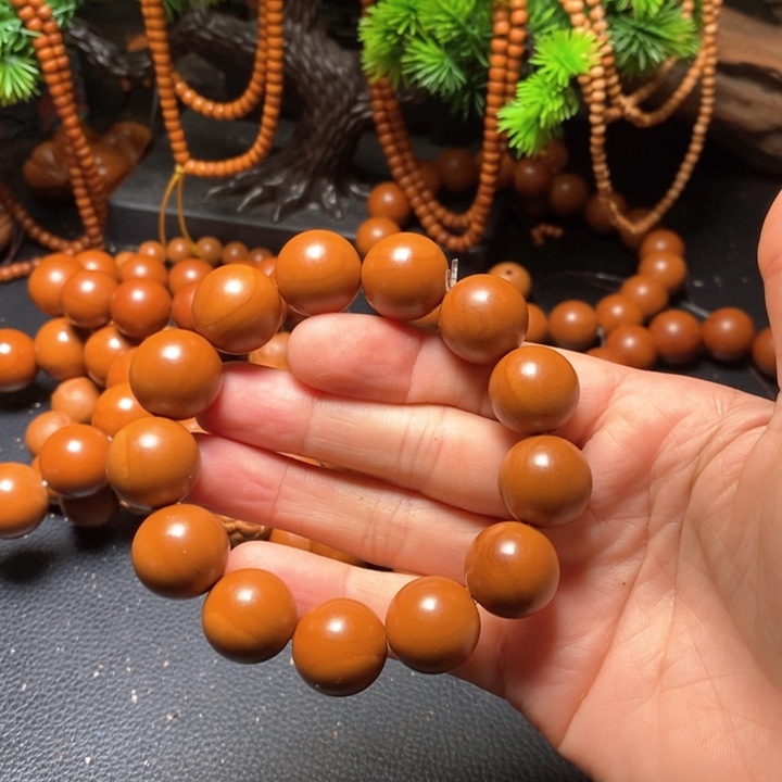 橄榄核手串1.65福利光珠