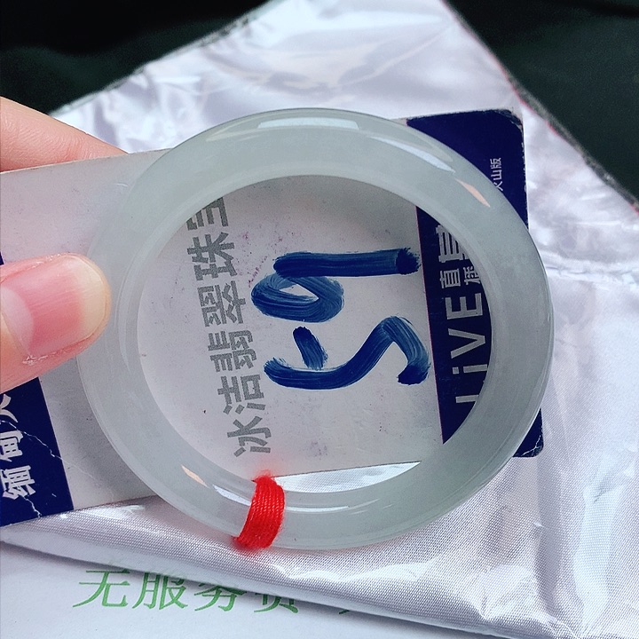 翡翠手镯未镶嵌缅甸天然a货翡翠手镯