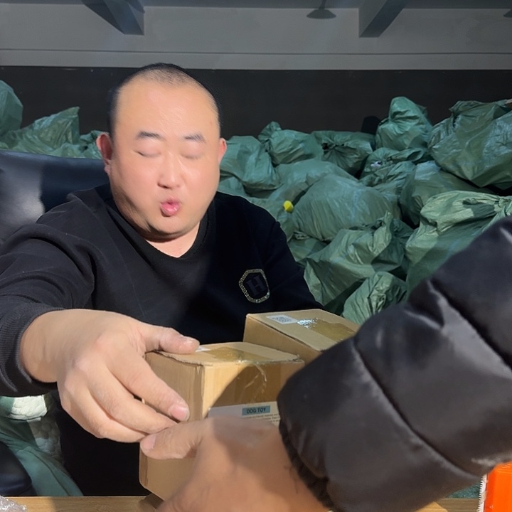 Lucky嗷嗷炸炸110