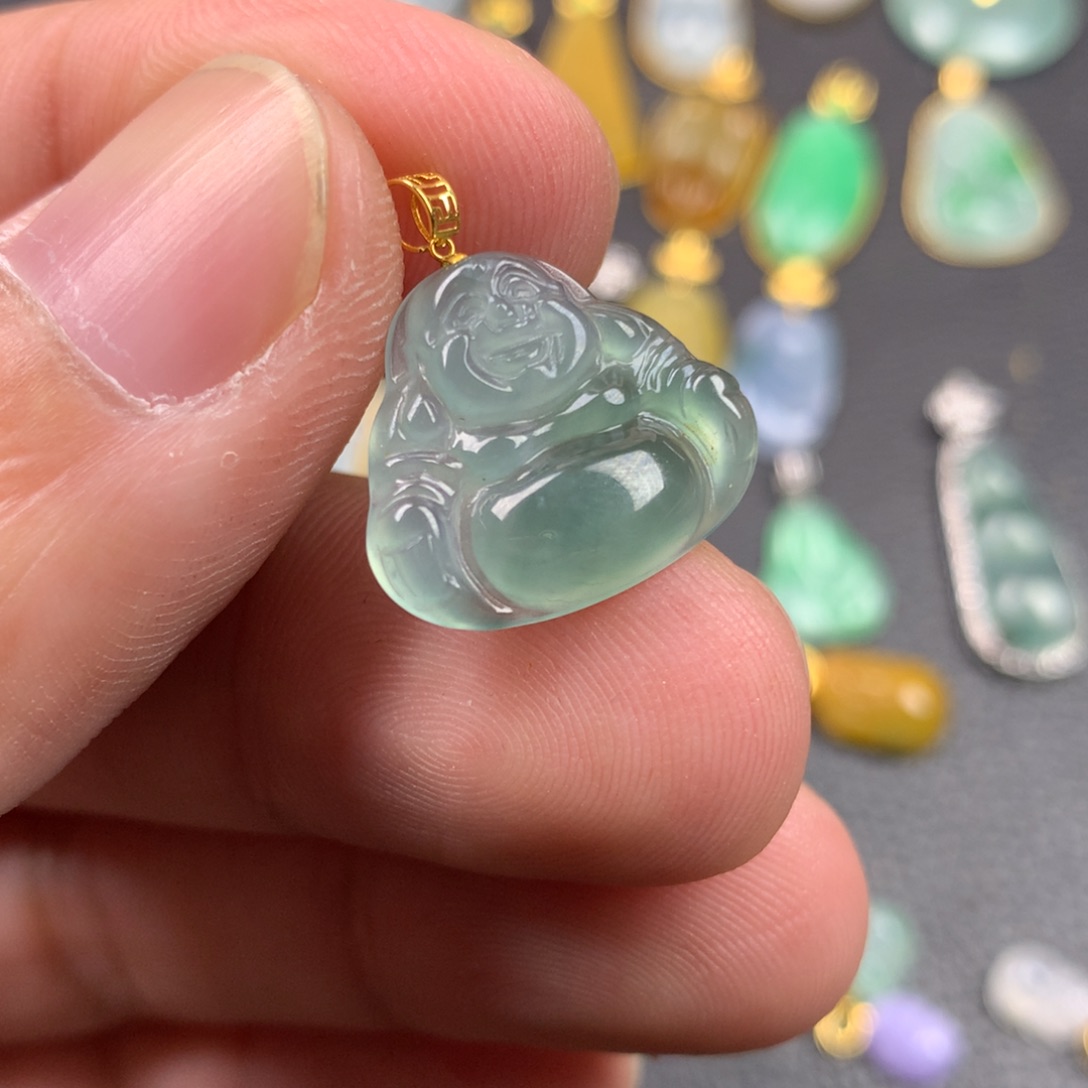 【闪购商品】颈饰18K金镶嵌翡翠翡翠