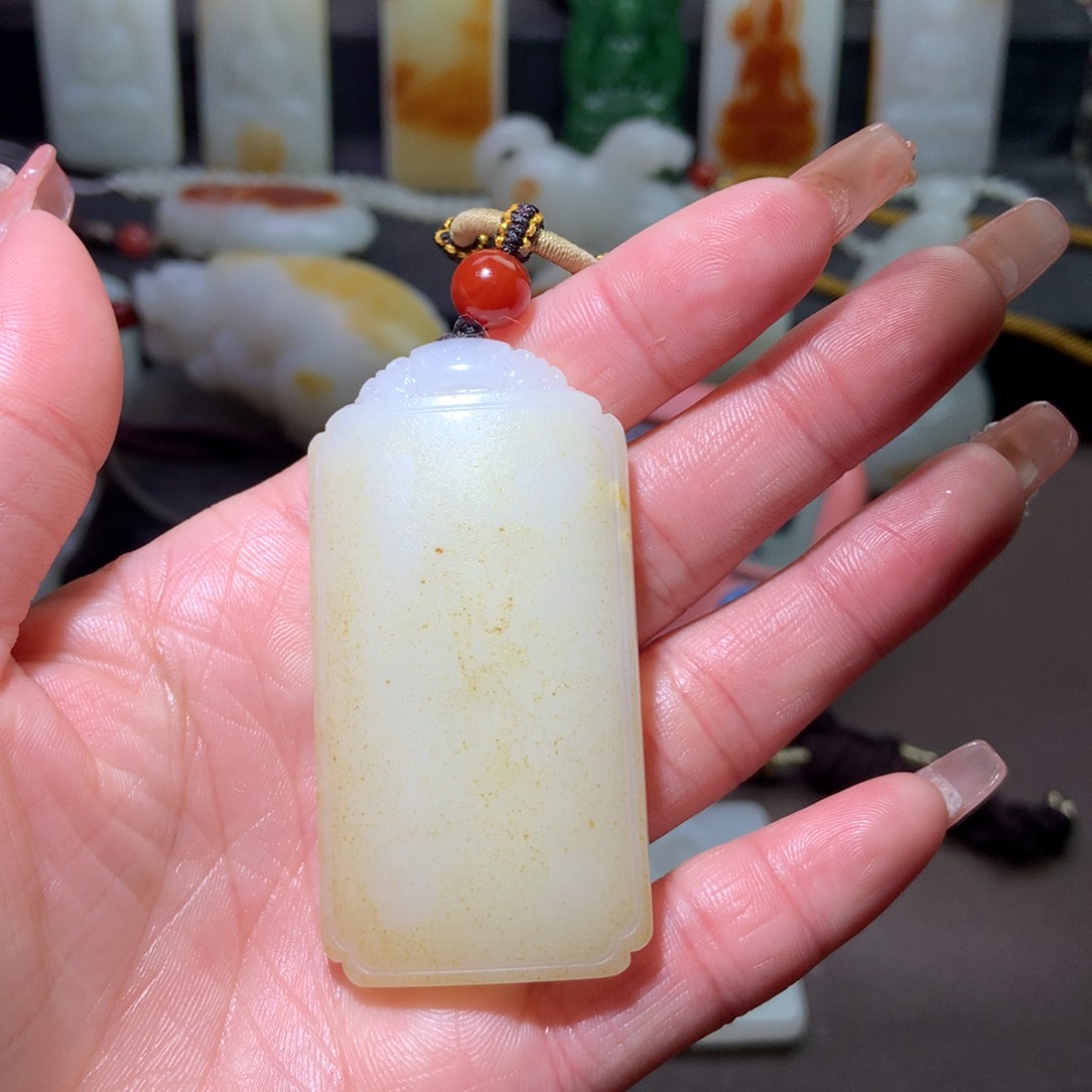 和田玉挂件未镶嵌蜡****你