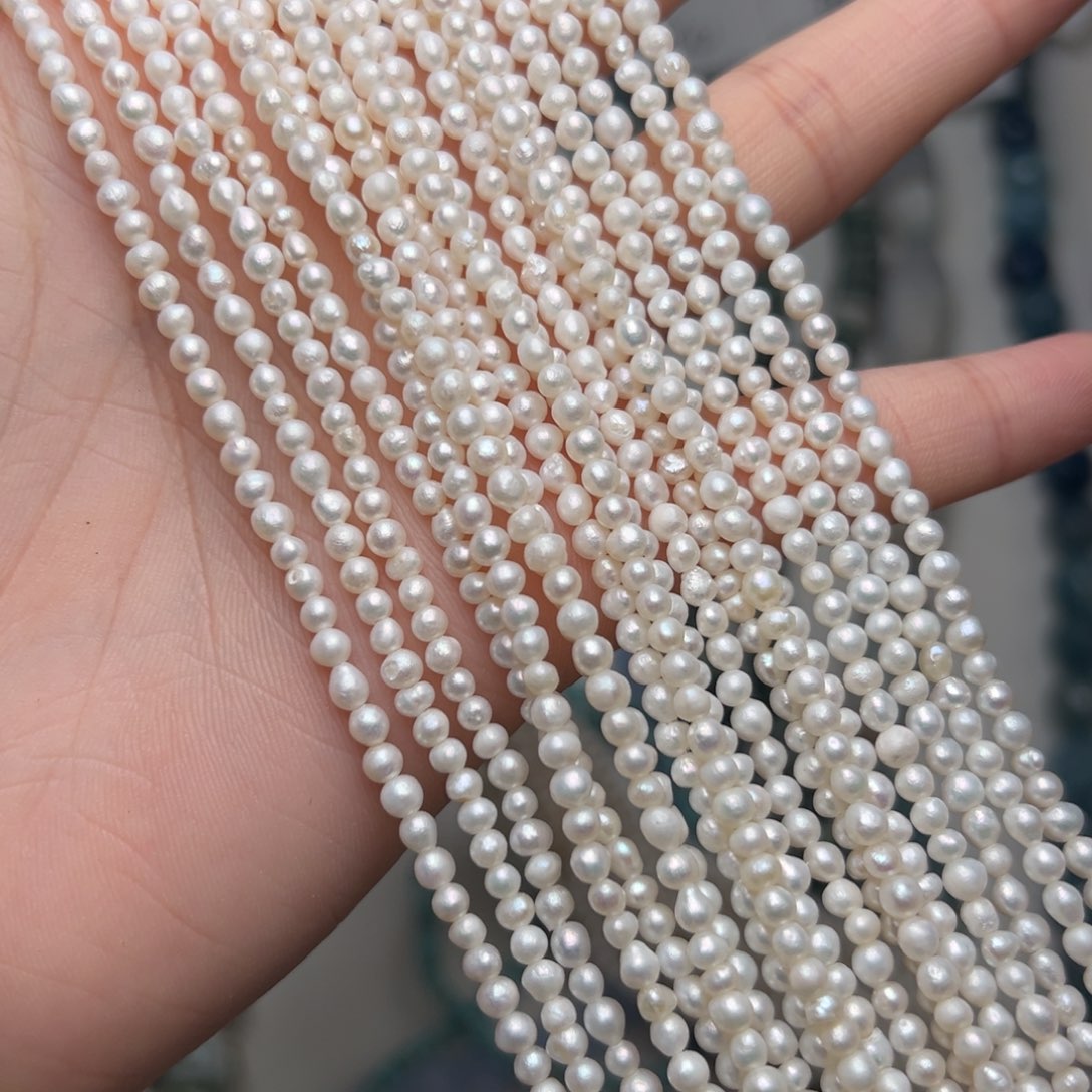 玛瑙/玉髓合金珠宝半成品K342。3mm贝珠随形圆珠一条