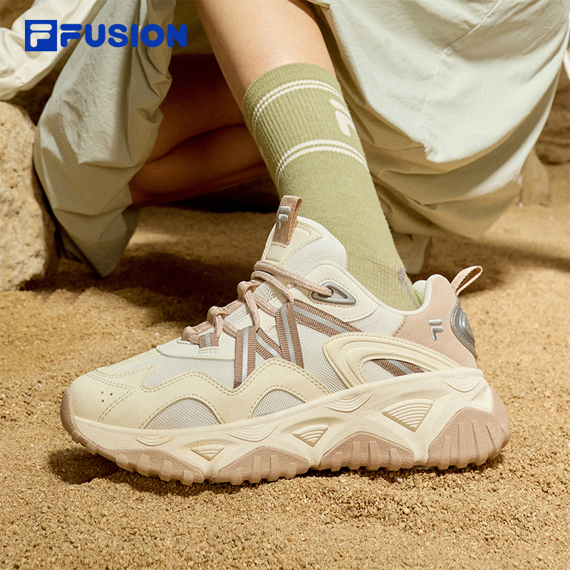 FILA斐乐旅游鞋子女款夏季薄款透气休闲百搭老爹鞋T12M531510F