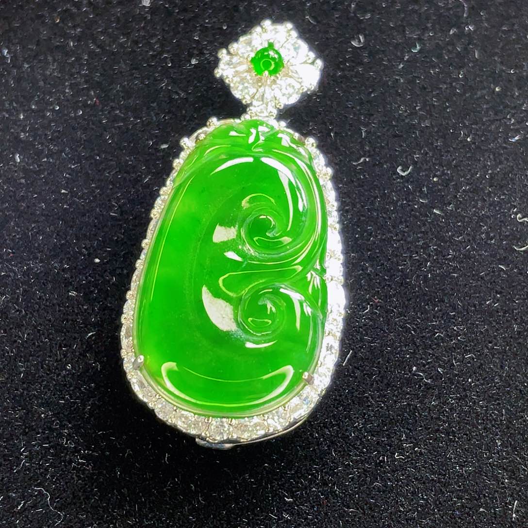 翡翠未镶嵌吊坠(不含链)