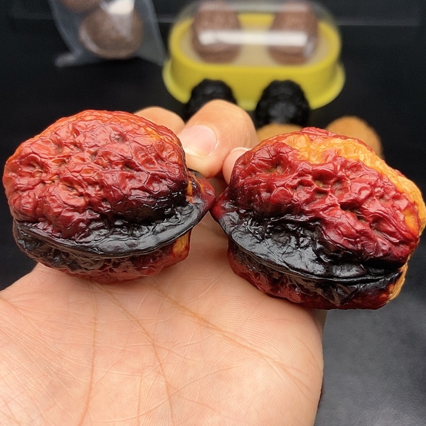 【闪购商品】把件文玩核桃41尺金蟾王57.7克