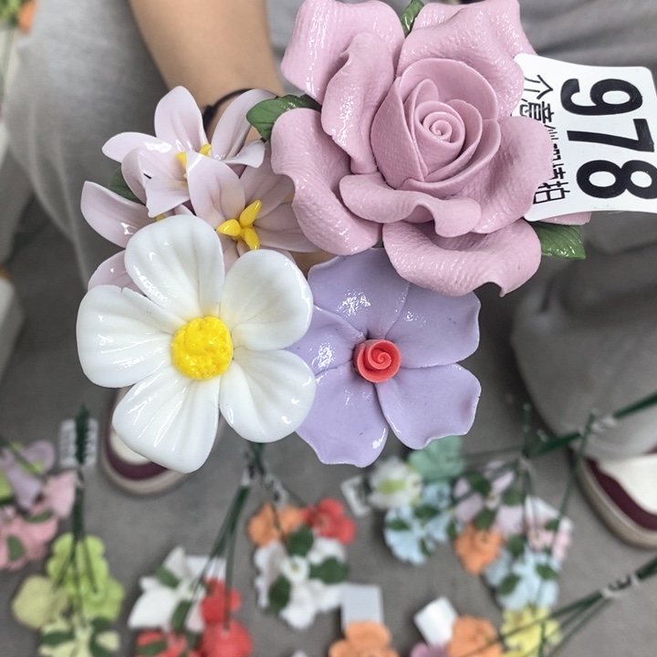 摆件陶瓷材料研究