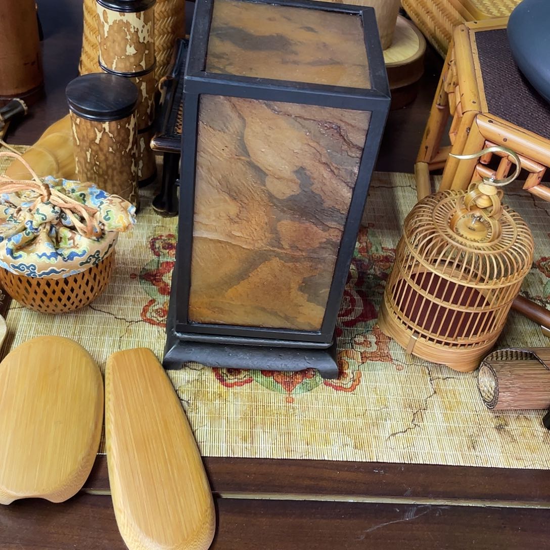 浩***哥纯手工制作的。       